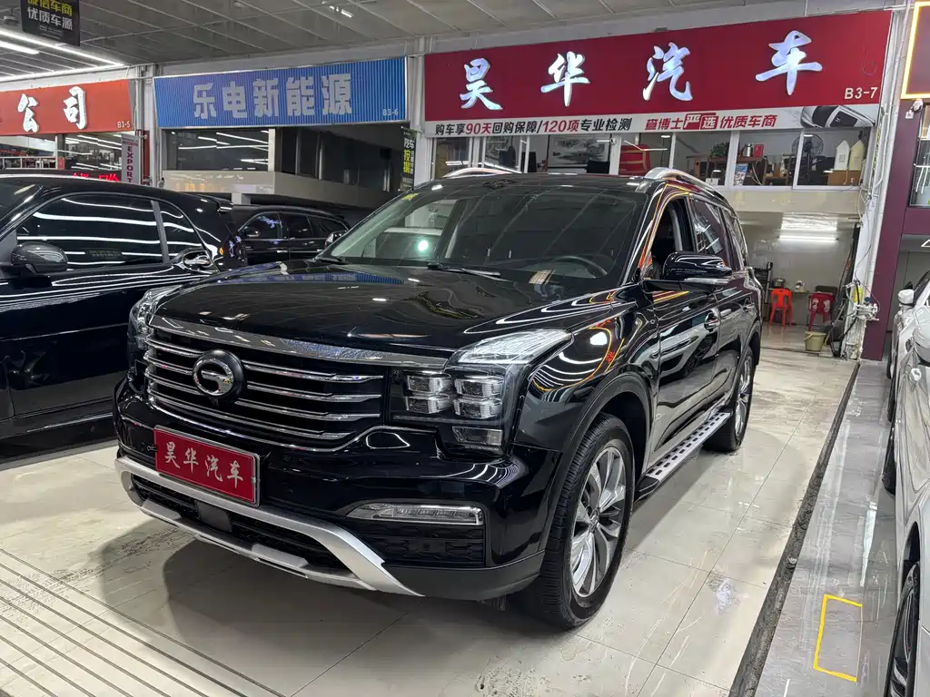 GAC Trumpchi GS8 2017 320T 2WD Luxury Smart Connect Edition (7-Seater)