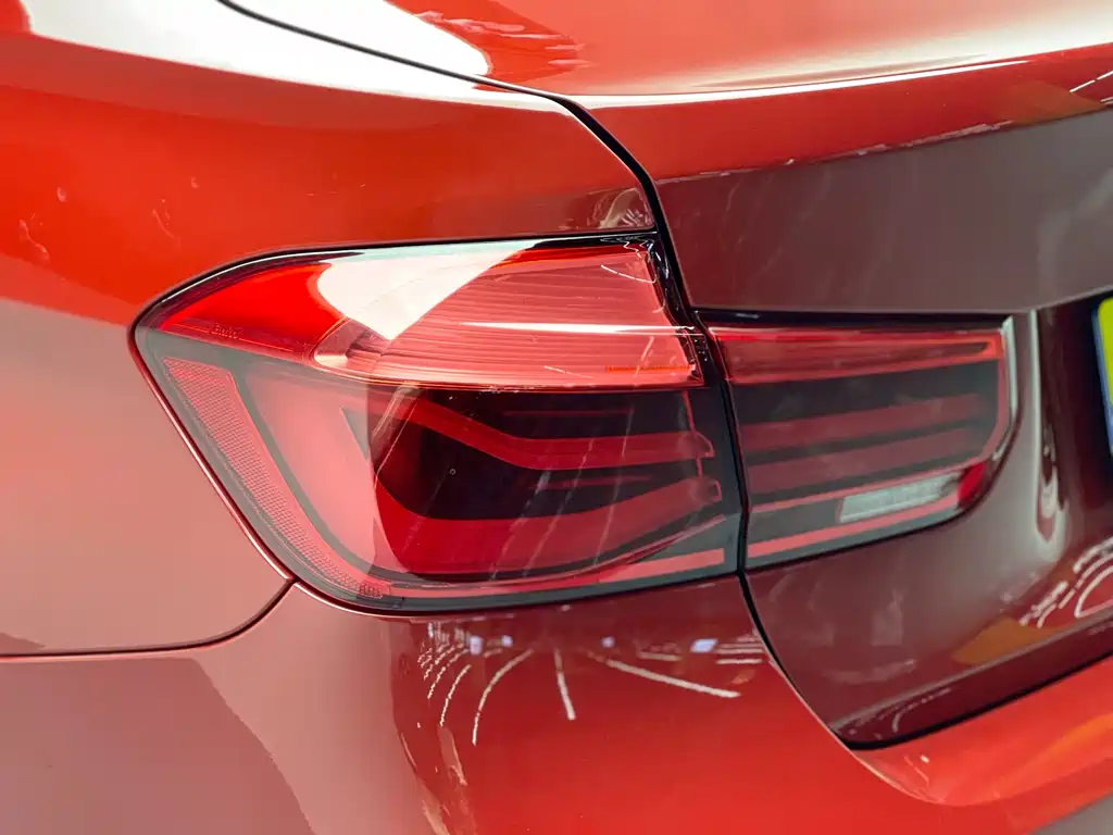 BMW 3 Series 2018 320Li Leading Edition M Sport Package