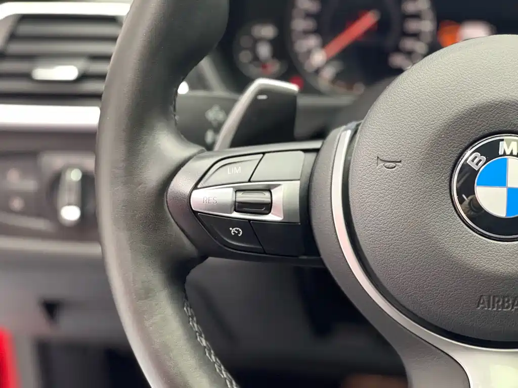 BMW 3 Series 2018 320Li Leading Edition M Sport Package