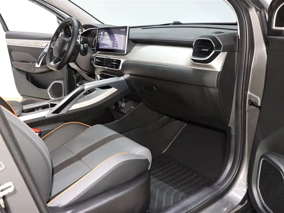Geely Binyue 2023 1.5T DCT Platinum Edition
