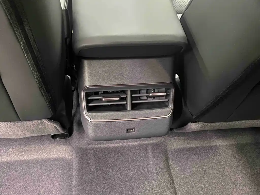 Nissan N6 2026 180 Max