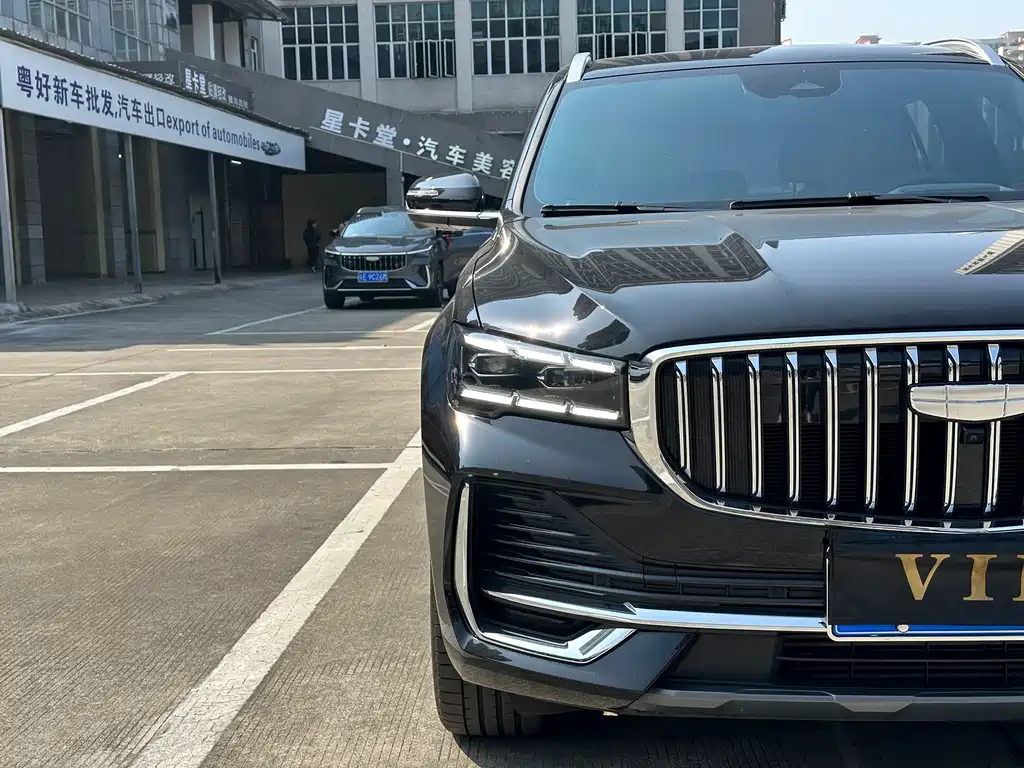 Geely Monjaro 2025 Dongfang Yao 2.0TD Automatic Jinzhao Edition