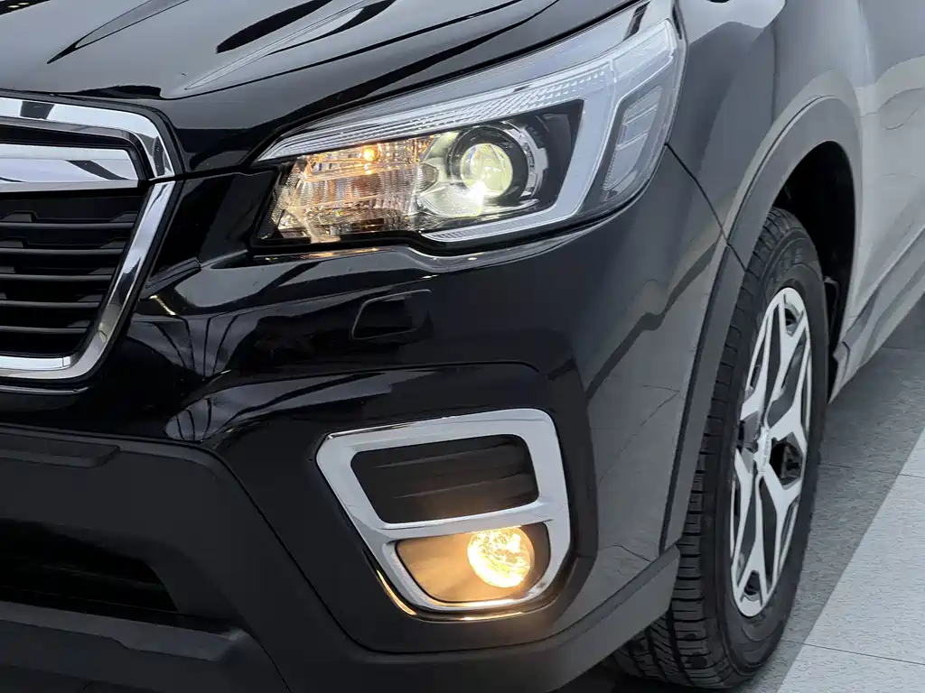 Subaru Forester 2021 2.0i Luxury Edition EyeSight
