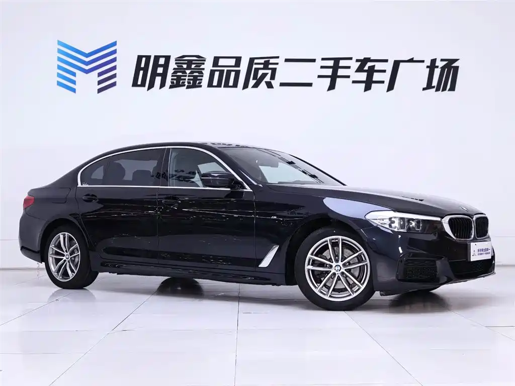 BMW 5 Series 2020 525Li M Sport Package