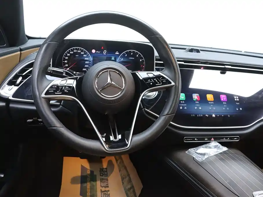 Mercedes-Benz E-Class 2024 E 300 L Luxury