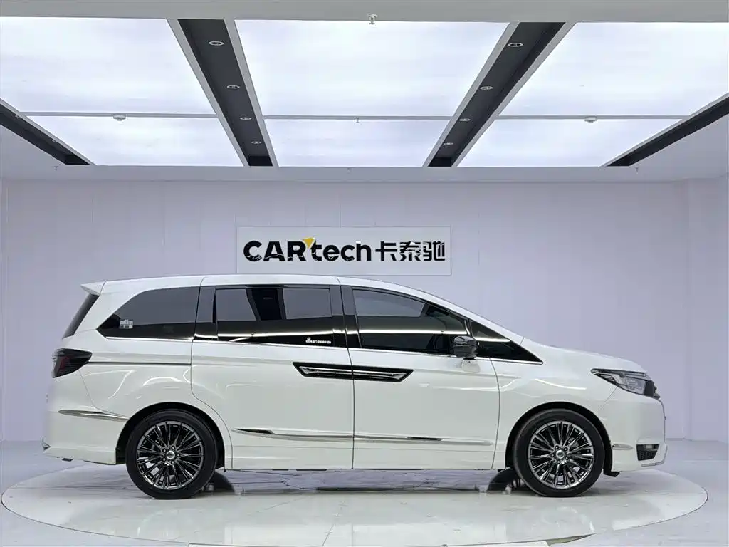 Honda Elysion 2022 2.0L e:HEV Luxury Edition