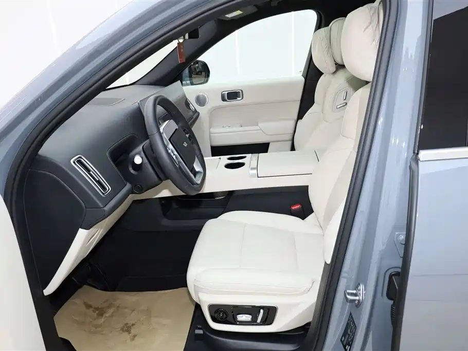 Li Auto L7 2025 Max Smart Refresh Edition