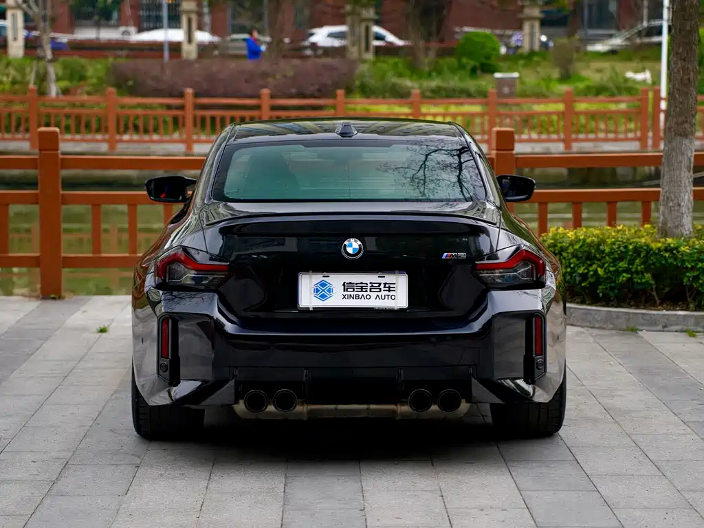 BMW M2 2024