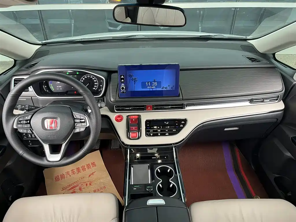 Honda Elysion 2022 2.0L e:HEV Luxury First Edition