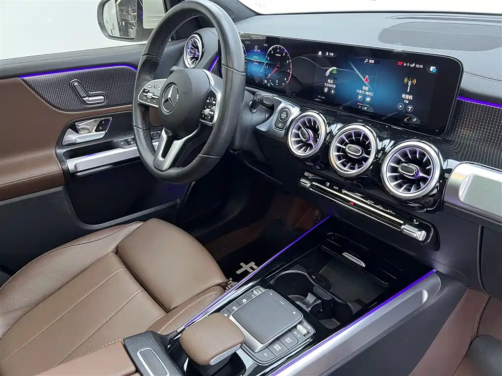 Mercedes-Benz GLB 200 Fashion Edition 2022 Facelift