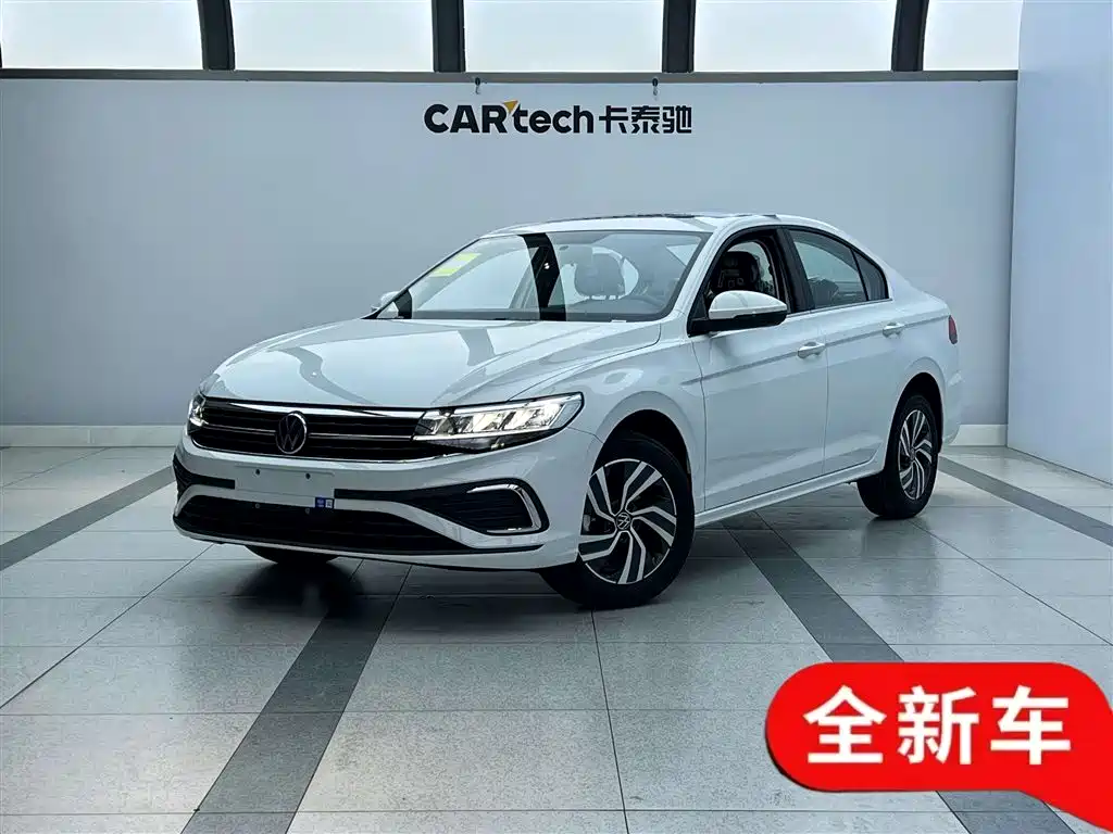 Bora 2025 Facelift 200TSI DSG Yuexing Navigation Edition