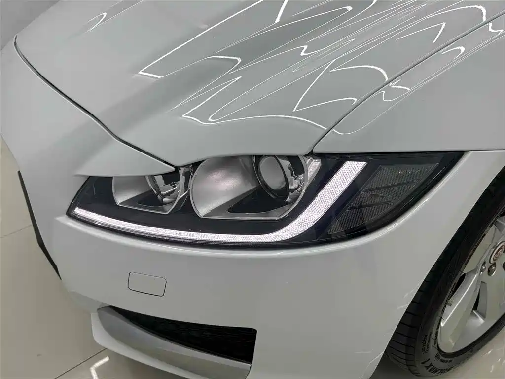 Jaguar XFL 2020 XFL 2.0T P200 RWD Elite Edition