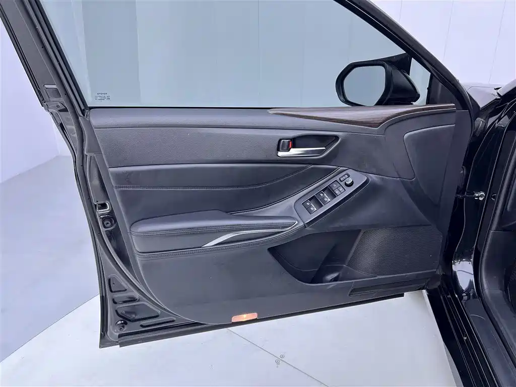 Toyota Avalon 2019 2.0L Entry Edition China VI