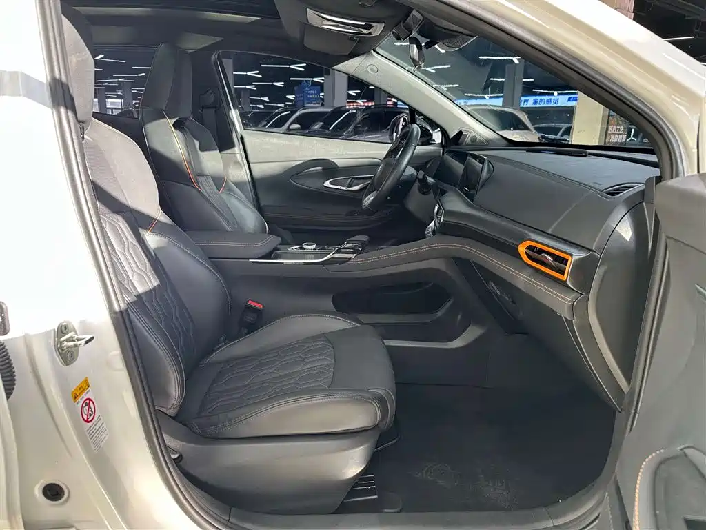 Changan UNI-T 2022 2.0T Premium