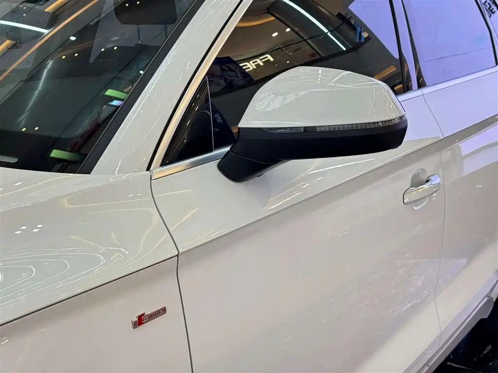 Audi Q5L 2022 40 TFSI Fashion Dynamic