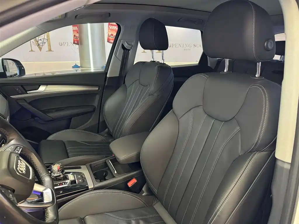 Audi Q5L 2022 40 TFSI Fashion Dynamic