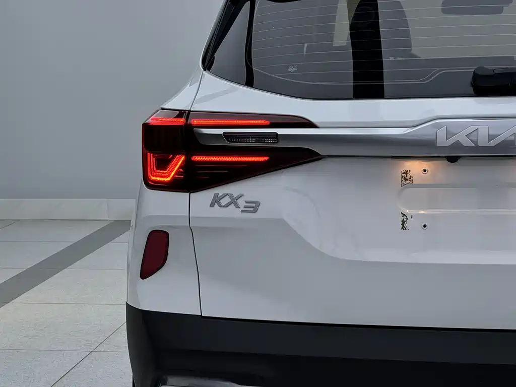 Kia KX3 2021 1.5L CVT Refresh Edition