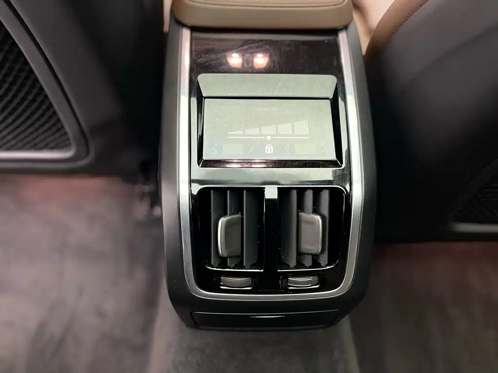 Volvo S90 2025 B5 Inscription