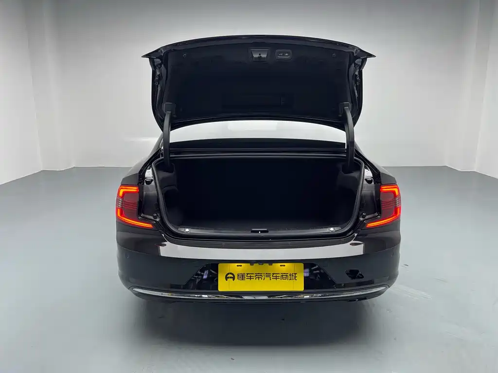 Volvo S90 2025 B5 Inscription