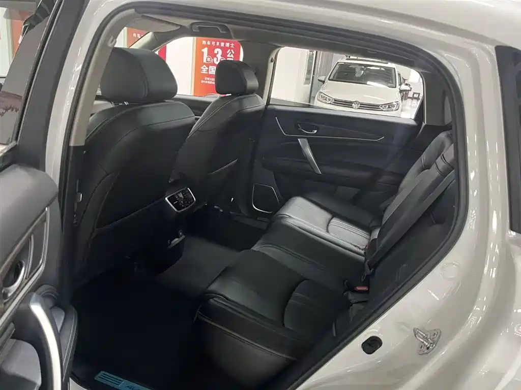 Honda Avancier 2020 240TURBO 2WD Premium Edition