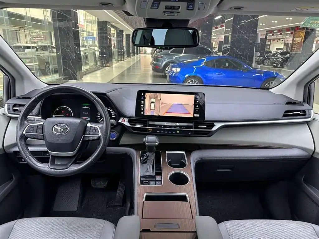 Sienna 2021 2.5L Hybrid Luxury Edition
