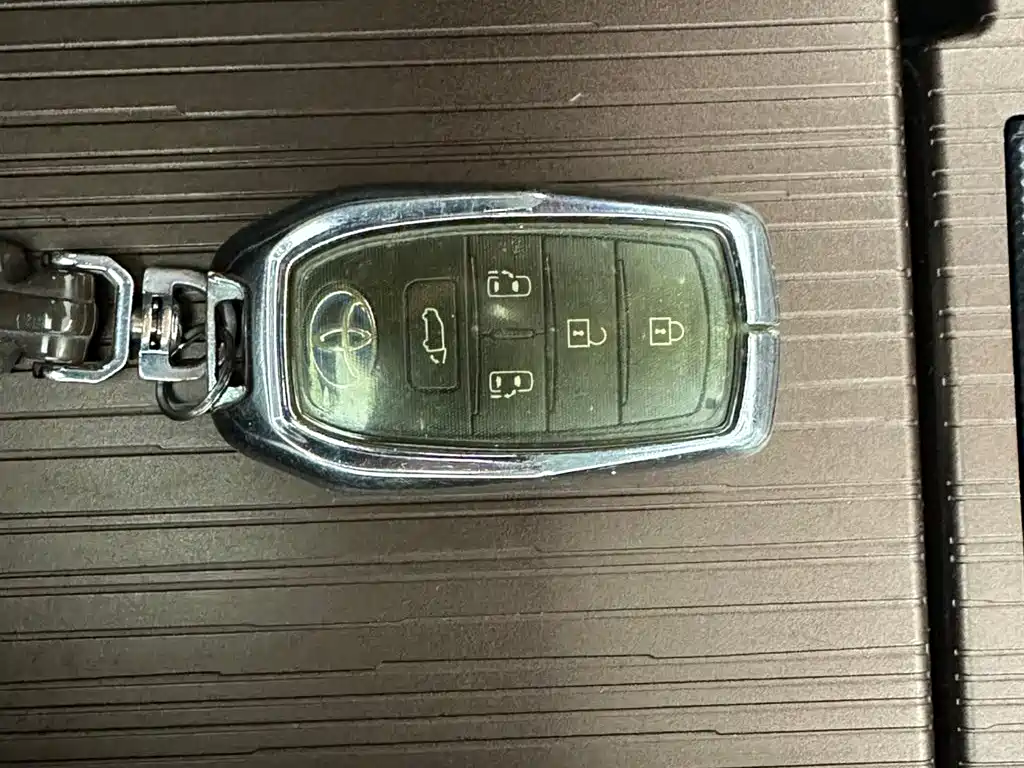 Sienna 2021 2.5L Hybrid Luxury Edition