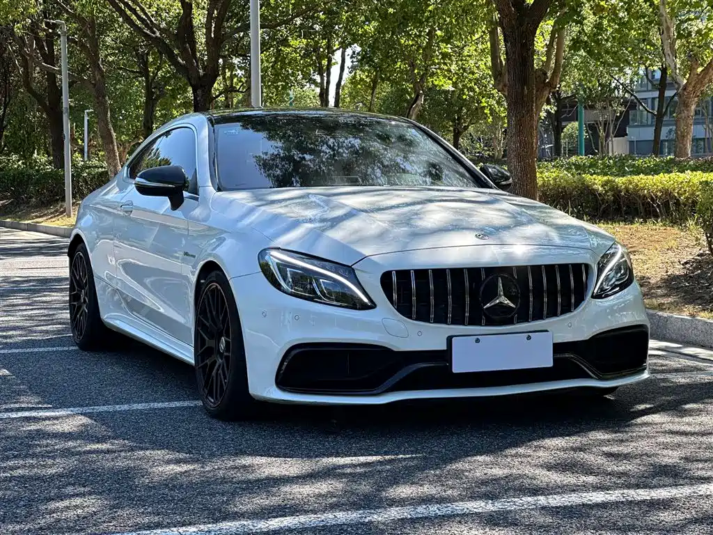 Mercedes-AMG C 63 Coupe 2016