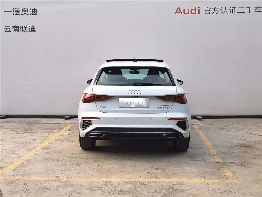 Audi A3 2023 Sportback 35 TFSI Fashion Sport