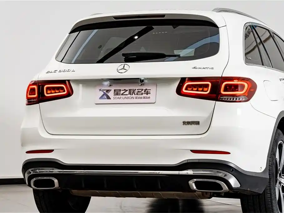 Mercedes-Benz GLC 300 L 4MATIC Dynamic Edition