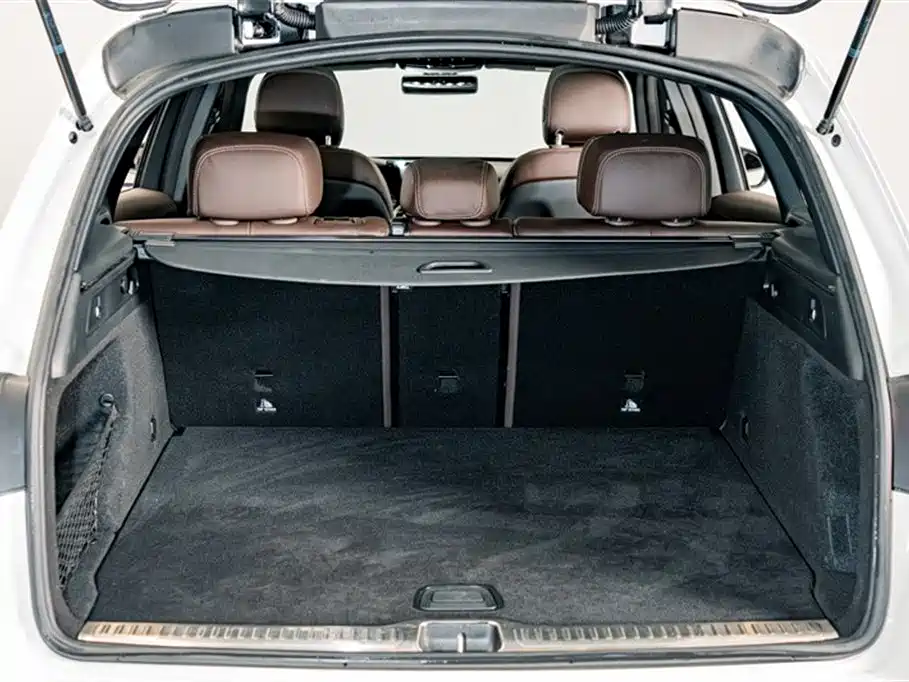 Mercedes-Benz GLC 300 L 4MATIC Dynamic Edition