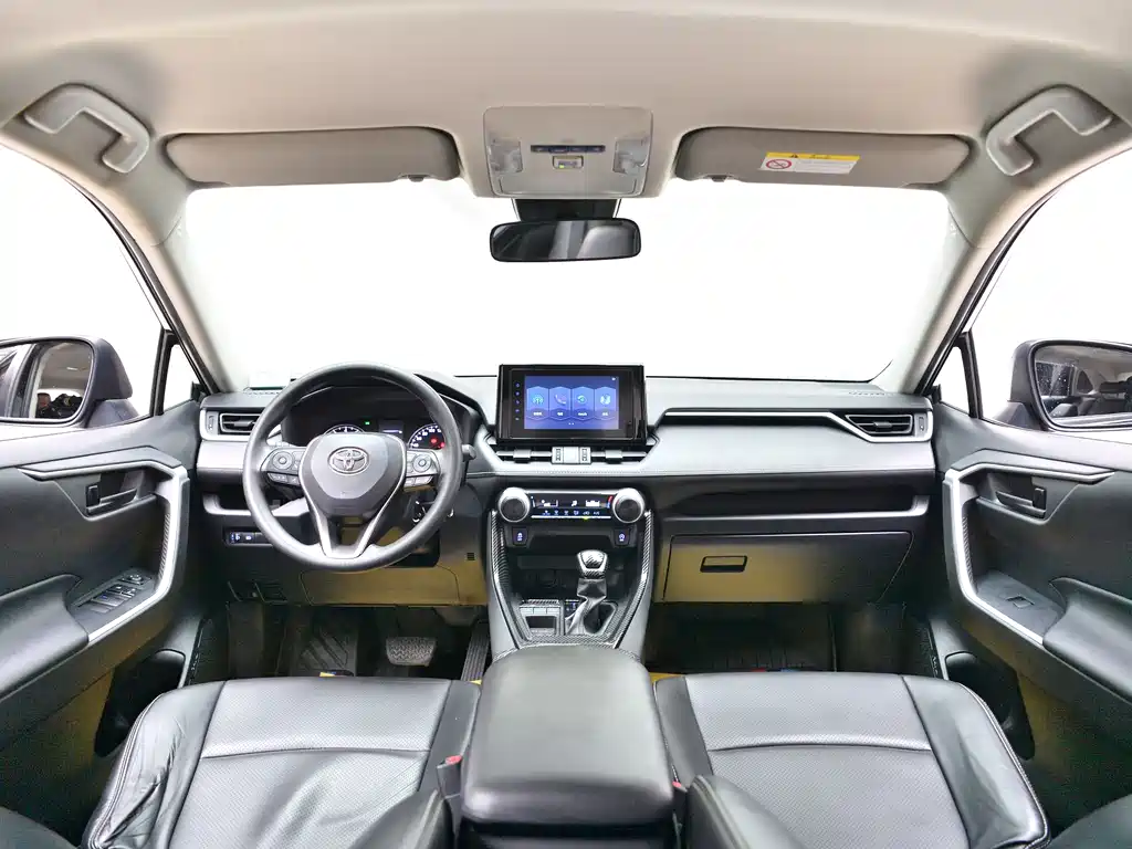 RAV4 2021 2.0L CVT 2WD Urban Edition