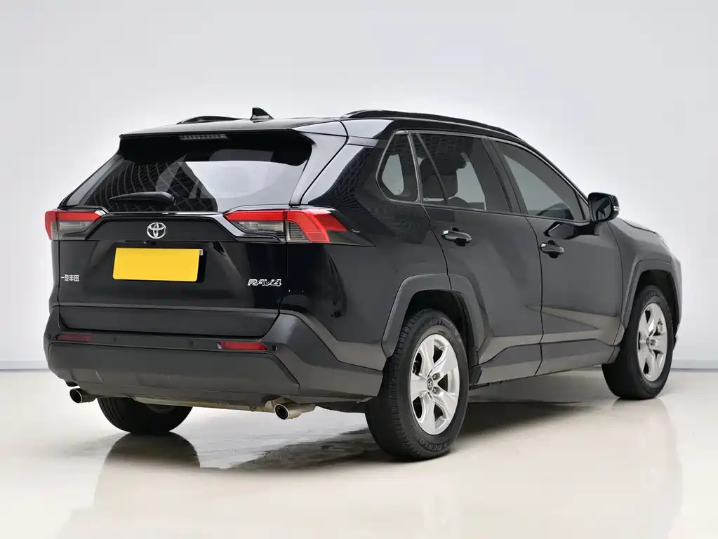 RAV4 2021 2.0L CVT 2WD Urban Edition