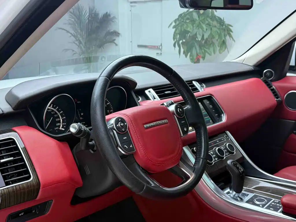 Range Rover Sport 2015 3.0 SC V6 HSE