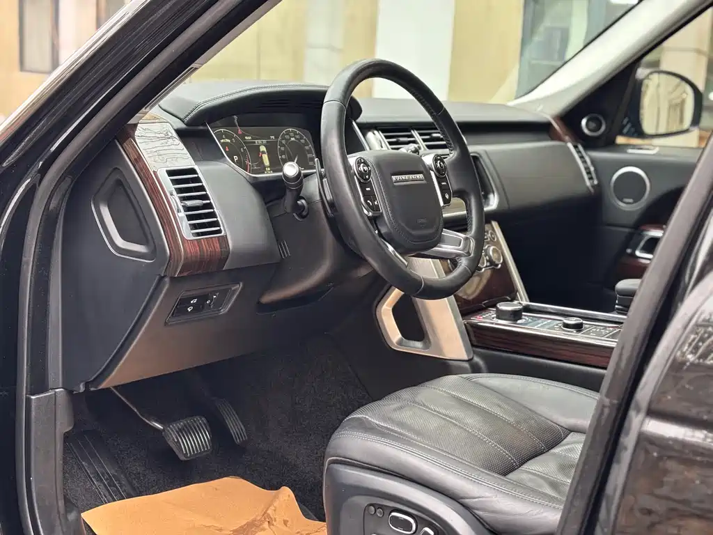 2015 Range Rover 3.0 SC V6 Vogue SE LWB Autobiography