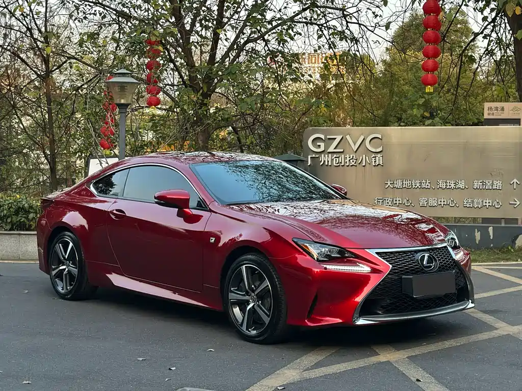 Lexus RC 300 F SPORT 2018