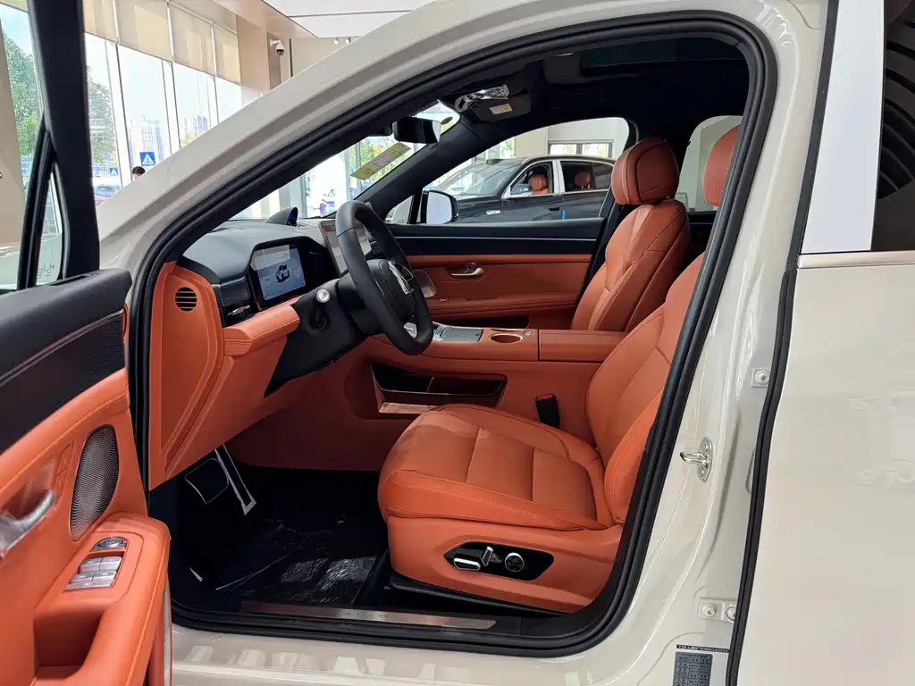 AITO M5 2025 Extended Range Ultra RWD