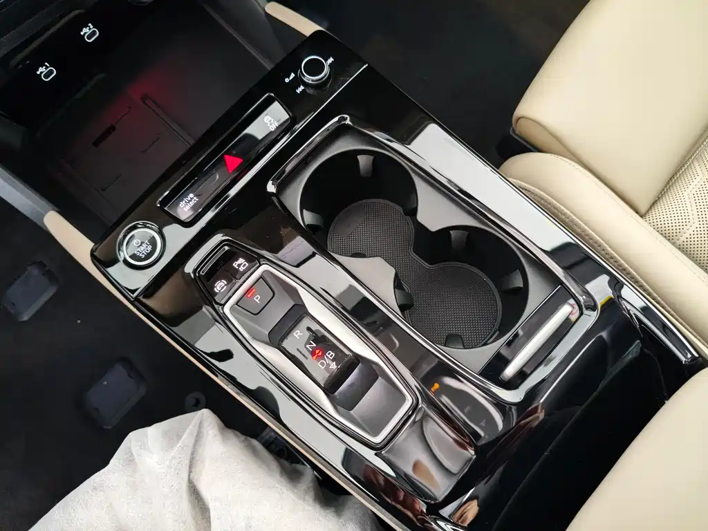 Audi Q6L e-tron 2026 Launch Edition