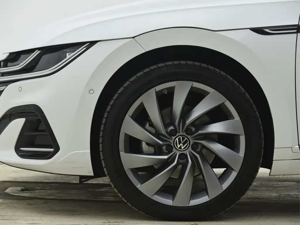 FAW-Volkswagen CC 2024 380TSI Duomu Zhongxiang Edition