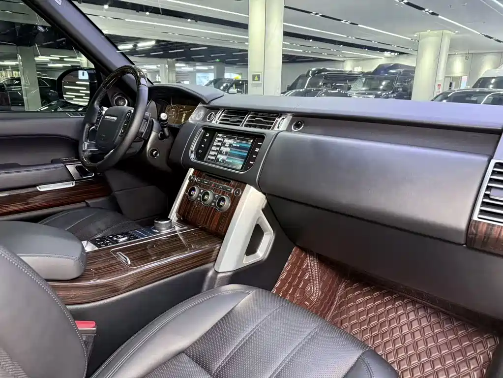Range Rover 2015 3.0T HSE LWB US Spec