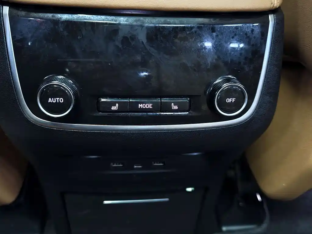 Li ONE 2021 Extended Range 6-Seater Edition