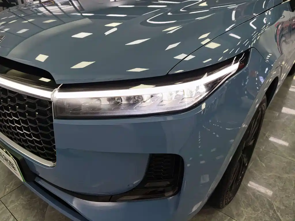 Li ONE 2021 Extended Range 6-Seater Edition