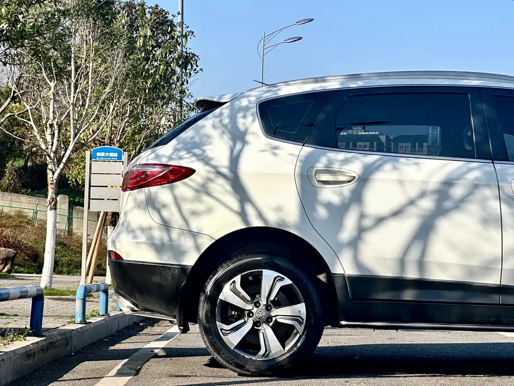 Luxgen 7 SUV 2016 2.2T 2WD Smart Edition