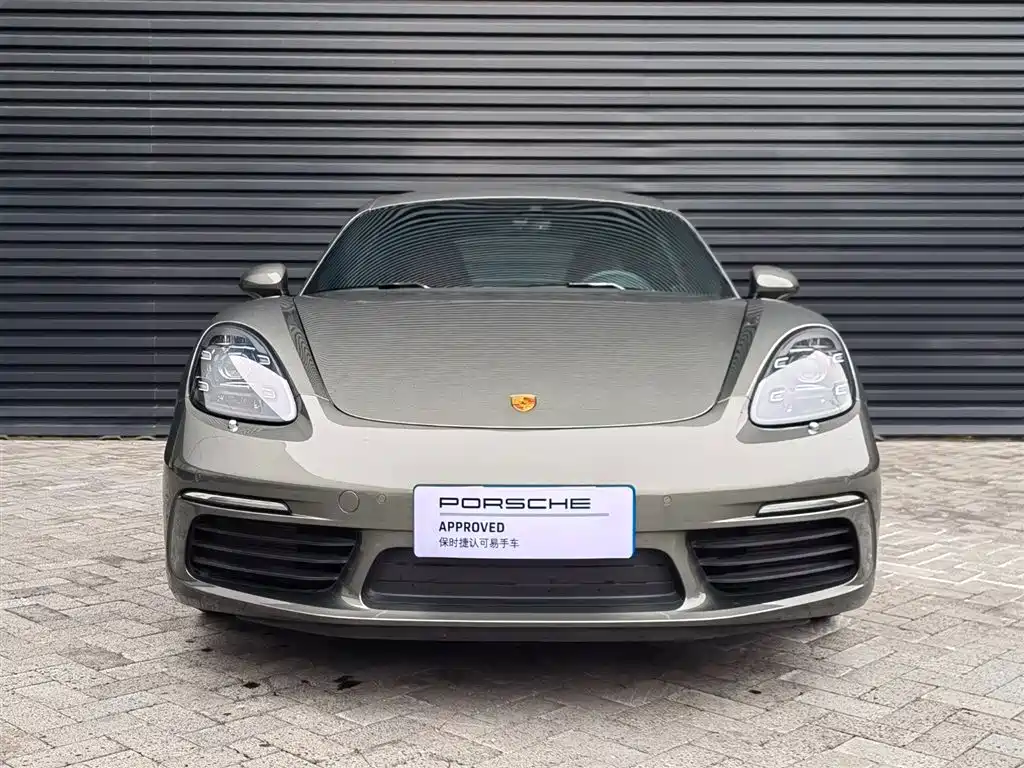 Porsche 718 Cayman 2.0T (2022)