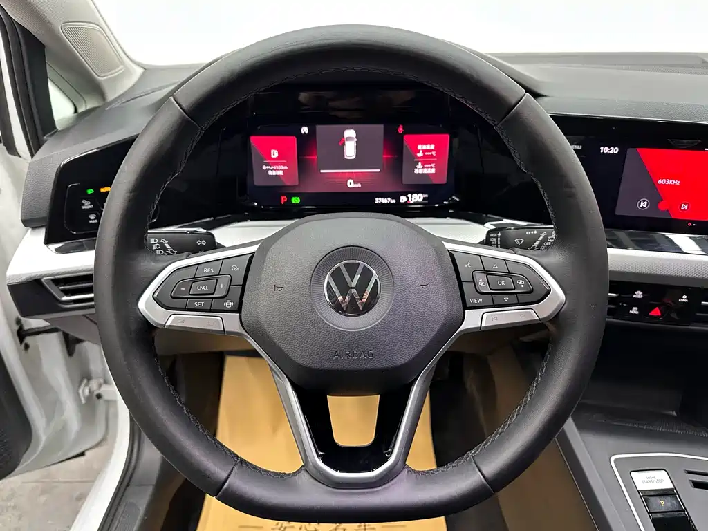 Volkswagen Golf 2021 280TSI DSG Pro