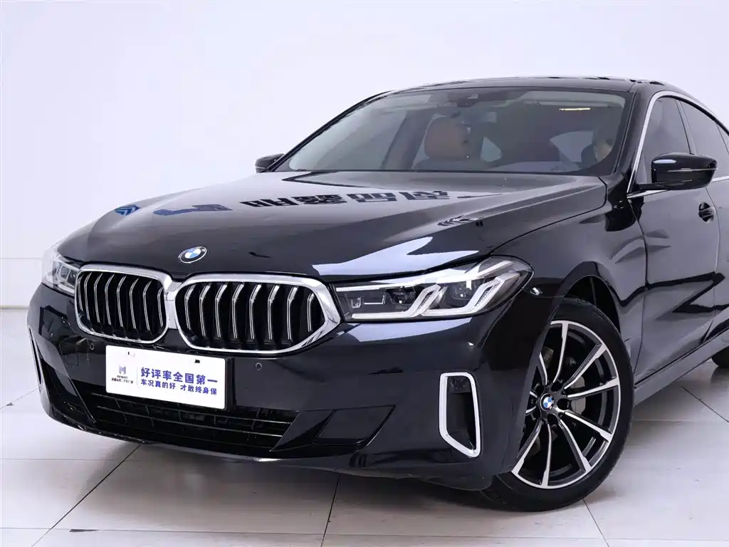 BMW 6 Series Gran Turismo 630i Luxury Line 2021