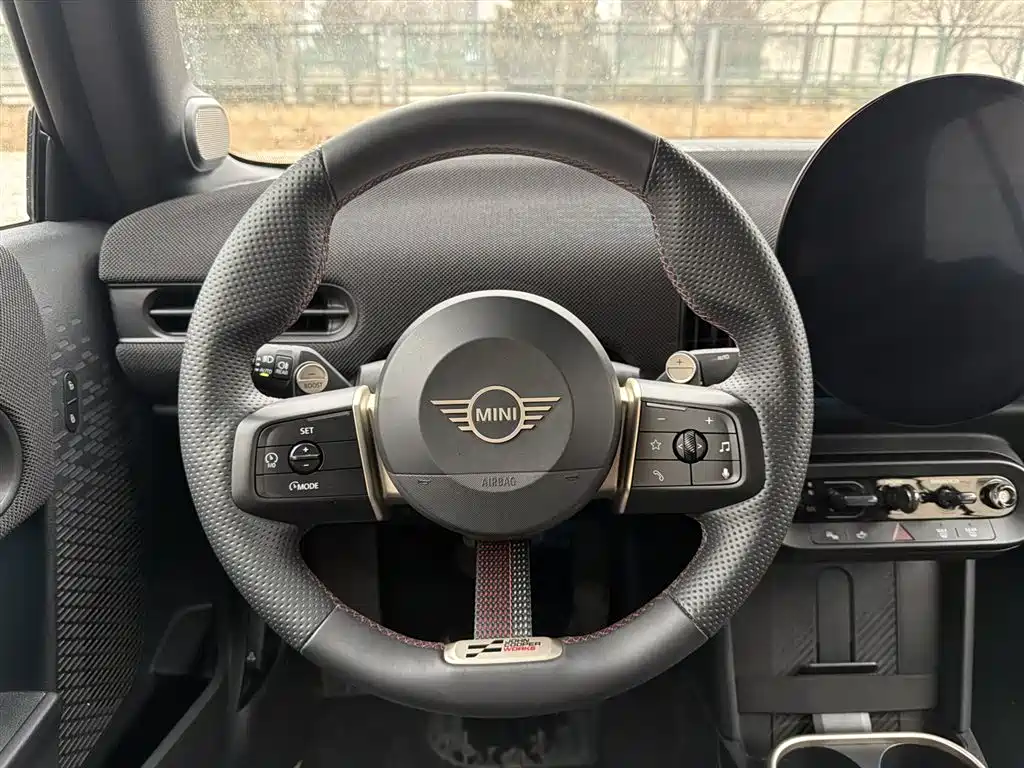 2025 MINI Cooper S Cabrio Artist