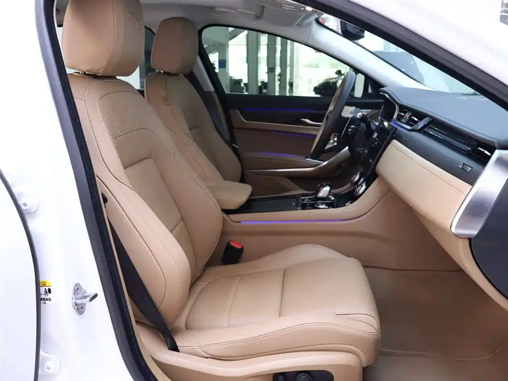 Jaguar XFL 2024 P250 RWD Premium Luxury Edition