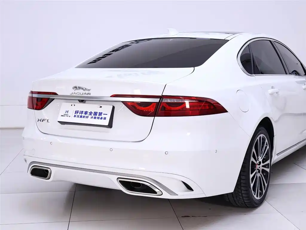 Jaguar XFL 2024 P250 RWD Premium Luxury Edition