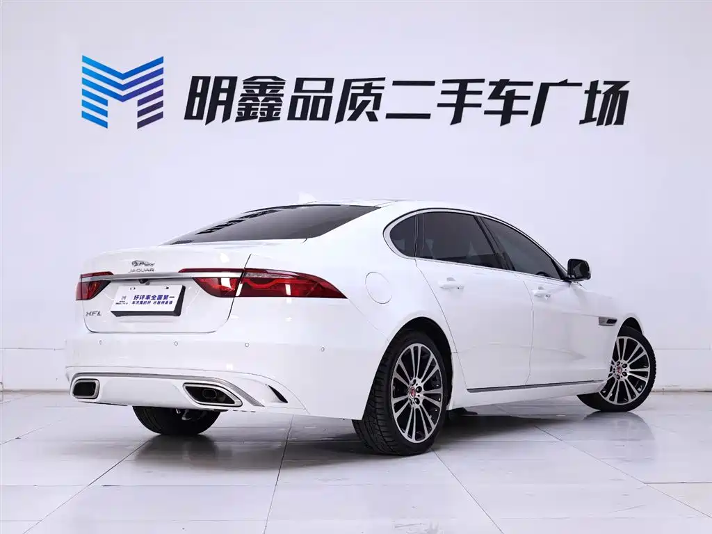 Jaguar XFL 2024 P250 RWD Premium Luxury Edition