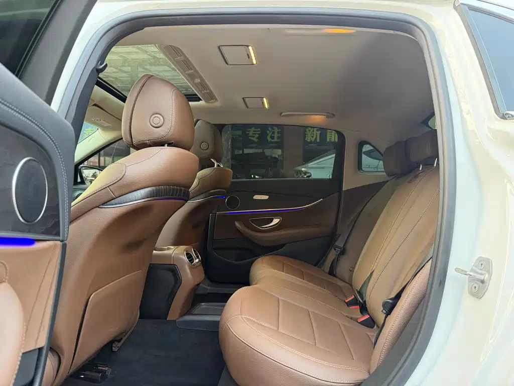 Mercedes-Benz E-Class 2019 E 260 L